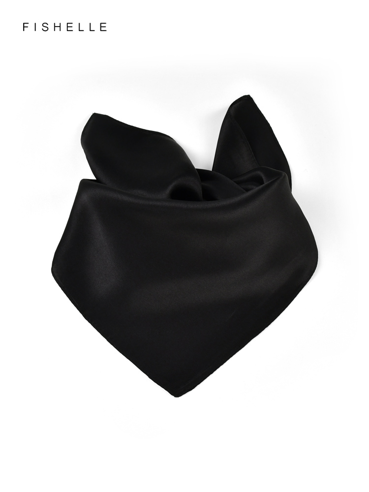 สีทึบสีดำบริสุทธิ์ Syal Sutra  - Silk Neck Scarf บทวิจารณ์และราคา